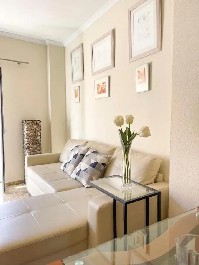 Apartamento Centrico Muy Luminoso, Junto Al Teatro Romano Y Con Vistas A La Alcazaba Apartment Malaga 0*,  Spain