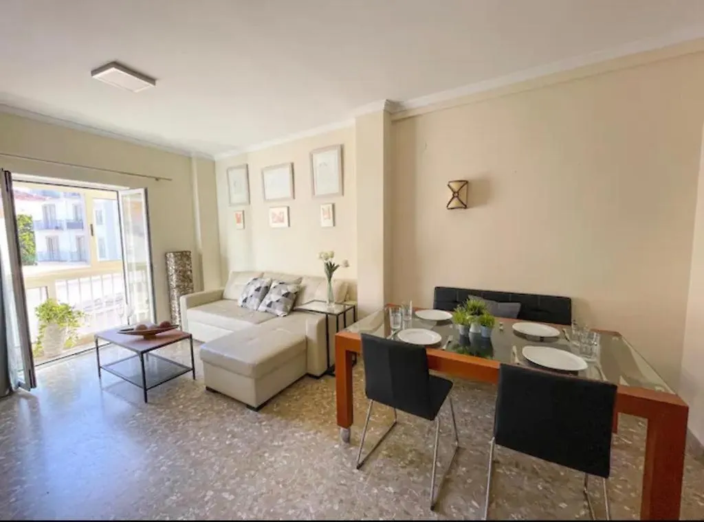 Apartmán Apartamento Centrico Muy Luminoso, Junto Al Teatro Romano Y Con Vistas A La Alcazaba Màlaga